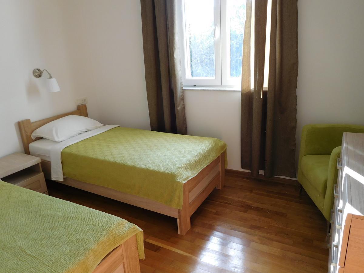 Apartments Sunrise Тиват Экстерьер фото