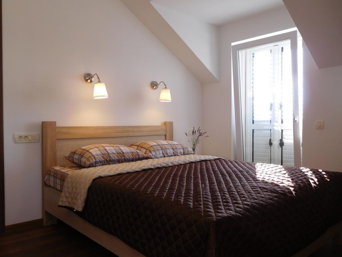 Apartments Sunrise Тиват Экстерьер фото